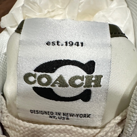 Coach Women’s Soho Sneaker in Olive/Optic White - Size 7 - Picture 2 of 14